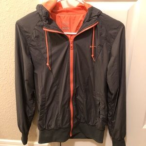 Nike wind breaker women’s jacket